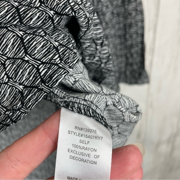 Anthropologie Daniel Rainn black and white tassel blouse - Picture 5 of 6